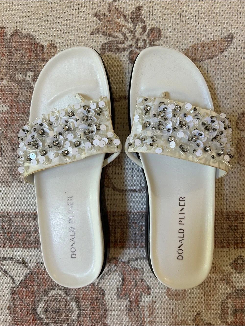 Donald J. Pliner White Embellished Floral Sequin Slide Sandals